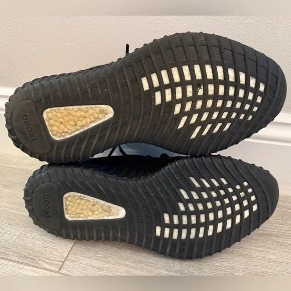 2022 Men's ADIDAS Yeezy Boost 350 V2 Onyx HQ4540 Grey Onyx Size 12 Used